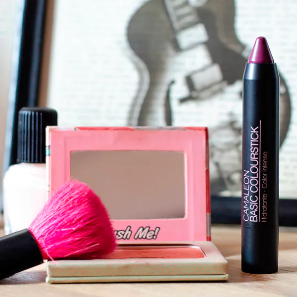 Pomadka Camaleon Cosmetics bakłażan w kredce 4g - obrazek 2